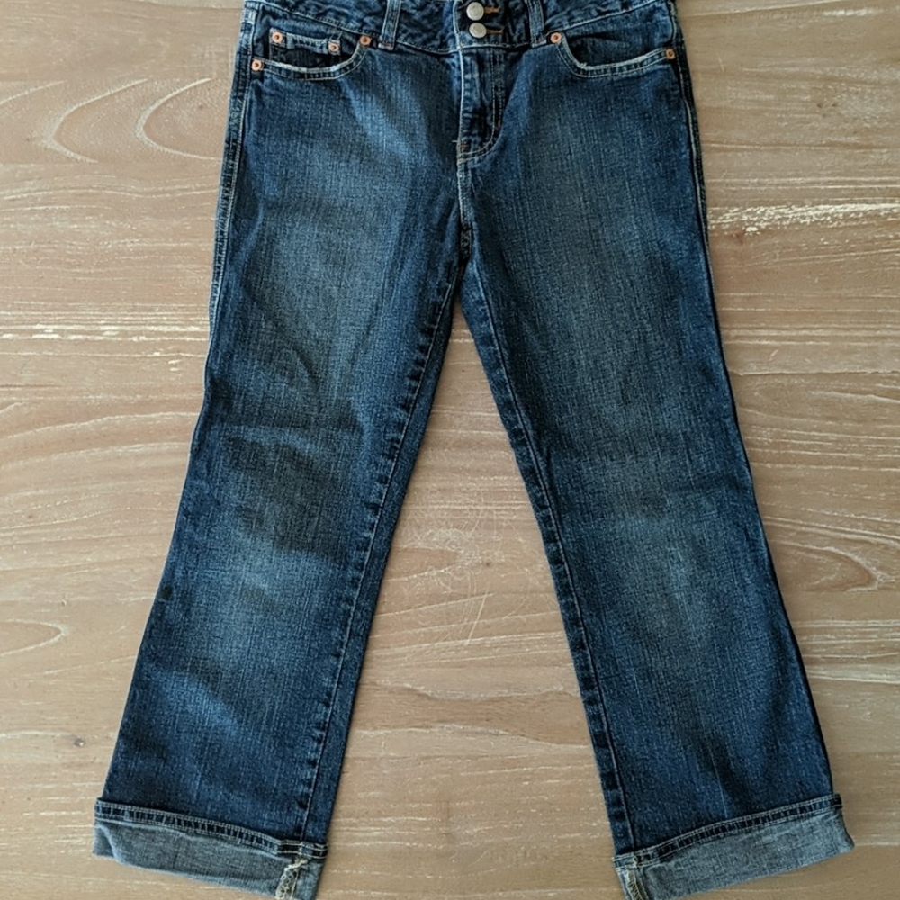 Old Navy Low Waist Stretch Capris